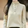 Inverno 2026 Novo Tricô de Lã Pura Gola Redonda Meia-Alta Manga Longa Feminino Bloco de Cores Solto Falso Duas Peças Suéter de Lã