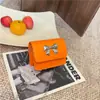 2025 Nuevo Bolso Cuadrado Pequeño de Moda Sencilla para Otoño e Invierno Bolso Cruzado Sencillo y Elegante para Mujer Bolso de Moda Estilo Coreano para Mujer