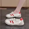 K1511 Comercio Electrónico Transfronterizo Más Vendidos Zapatos de Mujer Primavera Verano Nuevos Zapatos Blancos Estudiante Suela Suave Versátiles Deportivos Casuales Zapatos Mujer