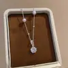 Collar de Perlas con Colgante Redondo de Circonita Estilo Coreano 2026 Nuevo Diseño de Nicho Cadena para Clavícula Cadena de Cuello de Moda para Mujer