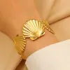 Pulseiras Largas Europeias e Americanas de Aço Inoxidável de Alta Resistência com Espiral Ondulado, Estrela do Mar, Esmalte Azul e Designs de Concha em Vários Estilos para uma Vibe Praiana