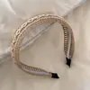 Faixa de Cabeça Trançada de Linho Tricotado com Recortes Estilo Resort Boêmio para Mulheres na Praia Versátil Acessório de Cabelo de Aba Larga para o Verão