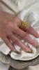 Anillo de Banda Ancha de Alta Gama con Textura Pesada de Diseño de Nicho Francés 2025 para Mujer Moda Versátil Anillo Apilable