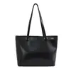 Bolsa Tote Grande Capacidade para Mulheres Viajantes Outono/Inverno 2026 Novo Estilo Tendência Casual Bolsa de Ombro Bolsa de Axila para Mulheres Tendência de Rua