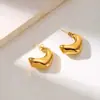 Brincos de Aço Inoxidável em Formato de Meia-Lua Retro com Cravação de Diamantes para Mulheres, Brincos de Titânio de Alto Padrão Levemente Luxuosos com Cravação de Diamantes em Formato de C