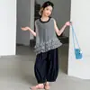 Conjunto de Verano para Niñas 2026 Nuevo Casual Estilo Coreano Fresco Top sin Mangas con Volantes y Pantalones Cortos