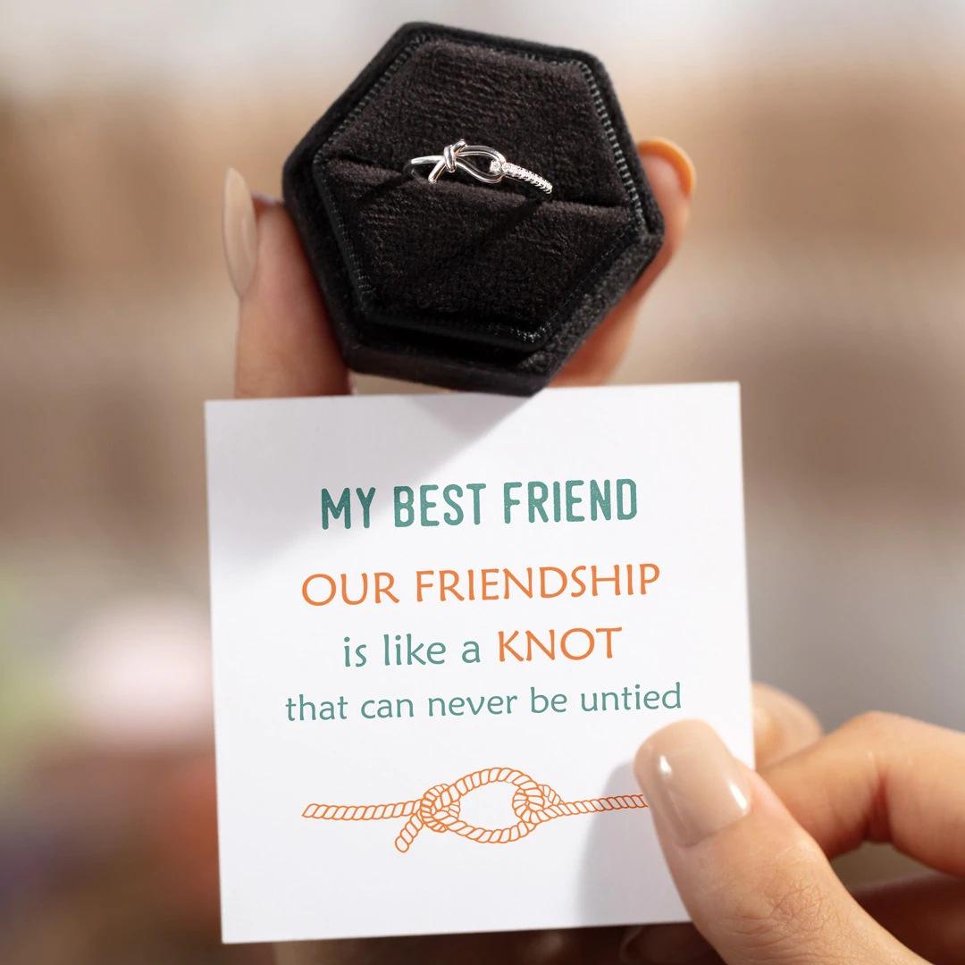 yan-knot-Our-friendship-is-lik