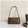 Outono 2026 Nova Bolsa de Ombro Única Elegante para o Dia a Dia Bolsa Transversal Estilo Motocicleta Nicho Cor Sólida Elegante Tendência Bolsa de Axila