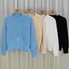 Nova Camisa Base de Tricô Macio com Gola Redonda, Zíper e Fenda Lateral, Manga Longa, Top Feminino para Outono/Inverno 2025