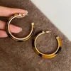 Brincos vintage Maillard de outono e inverno para mulheres, novo modelo popular de 2026, design de nicho, brincos com toque elegante e de alta qualidade