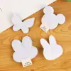 En Stock Atmósfera Otoño e Invierno Color Té con Leche Conejo Oso Mariposa Pendientes DIY Accesorios para el Cabello Accesorios Materiales