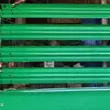 Painéis de Guard-rail de Onda Dupla e Onda Tripla, Guard-rails Ondulados, Barreiras Anticolisão Galvanizadas e Pintadas em Pó para Segurança Viária em Estradas Rurais e Rodovias