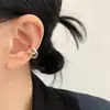 Aretes Minimalistas Geométricos de Línea Cruzada sin Perforación para Mujer, Pendientes Versátiles y Elegantes, Accesorios de Nicho de Celebridades de Internet