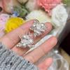 Pendientes de Metal con Flor y Perla de Alto Sentido de la Moda Simples Ligeros de Lujo Elegantes Elegantes Pendientes Elegantes Para el Trabajo TikTok Explosiones