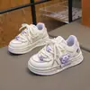 Tênis para meninas primavera 2026 novo modelo infantil antiderrapante sola macia sapatos brancos para meninas, sapatos casuais leves para crianças mais velhas