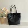 Bolso tote tejido de nicho transfronterizo para mujer, nueva moda 2026, bolso de mano simple de gran capacidad para ir al trabajo, bolso de hombro