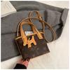 Bolsas Texturizadas da Moda deste Ano para Mulheres 2026 Novas Bolsas Transversais Versáteis de Nicho com Design Estiloso e Bolsas de Mão Estilosas em Formato de Balde
