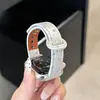 Correa de cuero doblemente tachonada con patrón de estrellas adecuada para Apple Watch 10 S11, Huawei 11, Fit5, GT6, pulsera Xiaomi