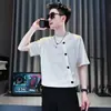 Camiseta Manga Curta Botão Masculina, Novo Design de Verão 2026, Roupa Masculina Estilosa, Top Casual Descolado, Branco