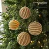 Nuevos adornos de bola de espuma con patrón de ola de perlas brillantes temática navideña para crear una atmósfera festiva y decorar fiestas