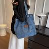 Novo estilo japonês e coreano ins Denim Bolsa de ombro Bolsa de pano de grande capacidade lavada na moda feminina Bolsa de mão moderna para todos os jogos para estudantes