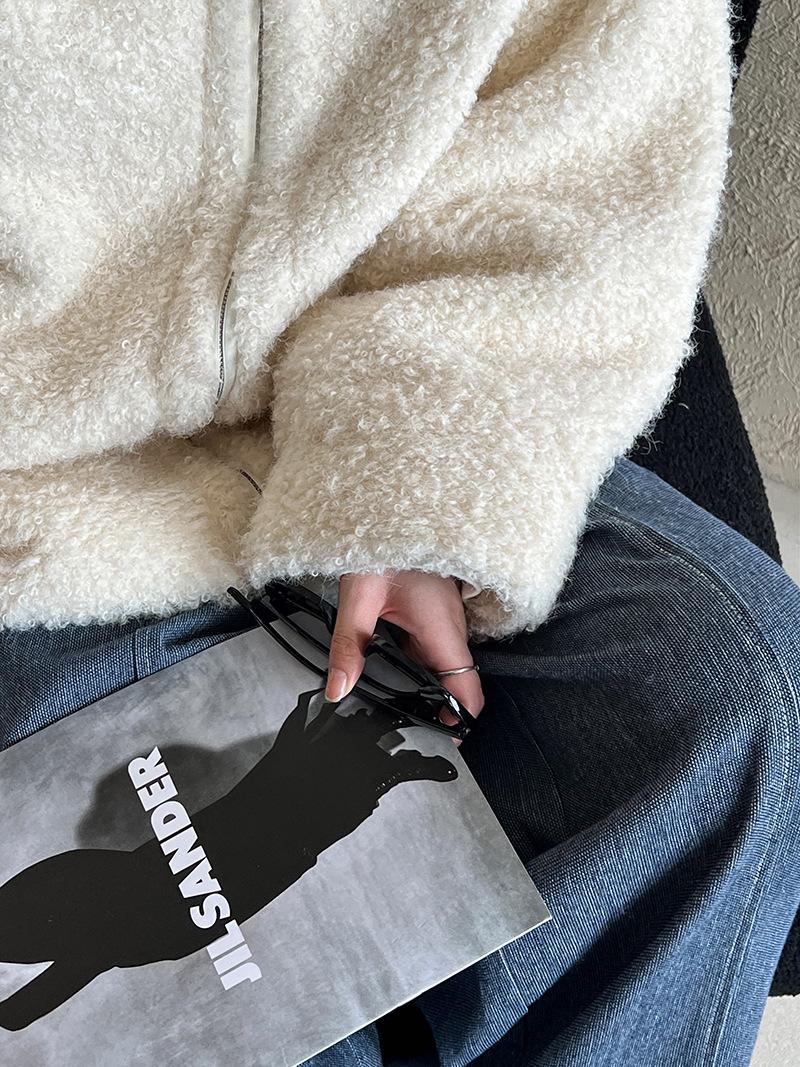 992438AE-3185-43BB-9BEA-9DF914