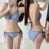 Biquíni de listras verticais azuis duas peças hot girl sexy amarração biquíni férias na praia maiô dividido feminino