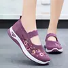 Zapatos Transfronterizos Tallas Grandes para Mujer 2025 Otoño Zapatos de Tela del Viejo Pekín Suela Suave Cómodos Zapatos para Madres de Mediana Edad y Mayores Pegatinas Generación Temu