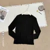 Camiseta básica de cuello redondo para mujer, ligeramente holgada, textura suave mate, para principios de otoño, versátil, adelgazante, simple, de manga larga, nueva
