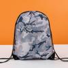 Em estoque Mochila saco com cordão de poliéster 210D mochila saco com cordão de publicidade com logotipo impresso cor camuflada esportes ao ar livre costas