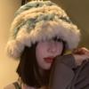 Gorro de piel de conejo para mujer, de otoño e invierno, grueso, cálido y resistente al frío, de lana, con un pequeño contraste de color, con protección para las orejas, gorro de pescador de felpa
