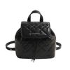 Bolsa de Mão Fashion Estilo Coreano para Mulheres, Mochila Feminina de Nicho de Luxo, Nova Mochila Acolchoada com Corrente Casual 2026
