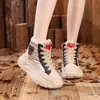 Botas de nieve de invierno para mujer con forro de felpa y diseño engrosado, nuevo estilo 2026, suela gruesa, cálidas, impermeables y de caña alta tipo deportivo