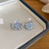 Pendientes de Estrella de Cristal de Zirconia de Aguja Plateada, Pendientes Dulces y Elegantes Estilo Coreano, Sensación de Lujo Ligero y Gama Alta, Diseño Único
