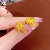 Brincos de Fogos de Artifício Dourados Brilhantes Banhados a Ouro de Latão, Venda Quente no Tiktok, Brincos Brilhantes Minimalistas de Nicho de Luxo Leve Atacado