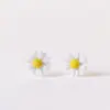 Brincos de argola de crisântemo de cerâmica doce para estudantes, femininos, frescos, para barraca, fornecimento para barraca, online, populares, piercing na orelha, margarida