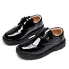 Zapatos de cuero para niños directo de fábrica, suela suave, estilo británico, para estudiantes de primaria, negros, zapatos de vestir para niños, zapatos blancos de actuación, zapatos