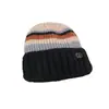 Nuevo Gorro de Punto Rayado de Invierno Estilo Coreano Moda Cálido Protector de Orejas Versátil para Otoño e Invierno
