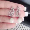 Pendientes de Perla Imitación Elegantes Europeos y Americanos para Celebridades de Internet, Pendientes Simples Largos con Forma de Hoja, Versátiles e7494