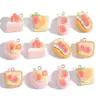 Juguete de Comida Simulada Pastel de Fresa con Crema Tostada Pan Pulsera DIY Llavero Accesorios de Resina Colgante W523