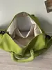 La bolsa de viaje portátil ShuaiMijia es ligera y tiene una gran capacidad, adecuada para viajes, como bolsa de maternidad, y cuenta con un diseño de separación de húmedo y seco, lo que la hace ideal para actividades deportivas y de fitness.