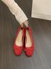 Zapatos de ballet de gamuza con realce interior de estilo francés Zapatos de mujer 2025 Nuevo Primavera y Otoño Lazo Rojo Zapatos de noche