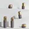 Qianyi Nuevo Modelo 30ml Loción Esencia Botella Cosmética de Vidrio con Tapa Electroplateada, Envase para Botella de Crema Líquida con Tapa Dorada, Botella Mate