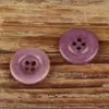 Design de Nicho Suave Rosa-Roxo com Bordas Largas Côncavas, Estilo Artístico e Fresco, Decoração com Botão de Fruta Natural