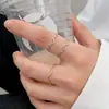 Anillo Minimalista de Moda Hielo Triturado con Patrón de Olas, Anillo Liso Texturizado, Anillo de Cola Personalizado de Acero de Titanio