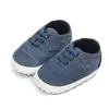 Comercio exterior nueva tendencia zapatos casuales de lona zapatos de bebé suela suave antideslizantes zapatos para niños pequeños zapatos de bebé al por mayor 0938