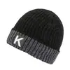 Gorro de Tricô Chenille Outono Inverno para Homens Mulheres Quente Logo de Letra K Chapéu Espesso para o Frio Estilo Europeu Americano Proteção contra o Frio Chapéu de Proteção para as Orelhas