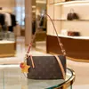 Moda Casual Simple de Cadena para Hombro de Tendencia 2026 Bolso Cubo Estampado para Mujer Primavera y Verano