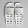 Pantuflas de Baño para Mujer, Antideslizantes para Interiores, Transpirables, de Secado Rápido, Diseño Hueco, Uso en Casa, Sandalias de Ducha para Parejas, Pantuflas Antideslizantes de Baño para Hombre
