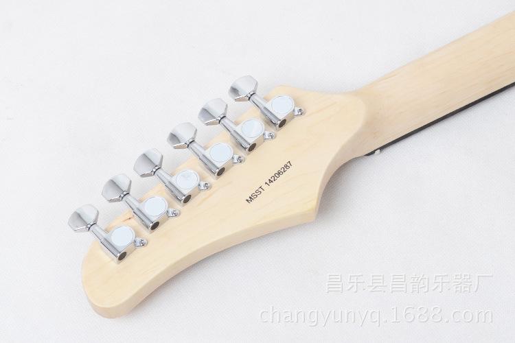 黑色ST12